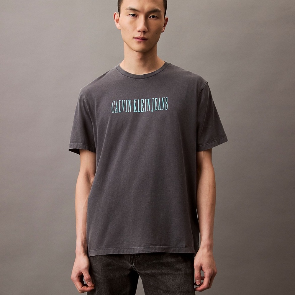 Calvin Klein Acid Wash Graphic Crewneck T-Shirt - Ebony